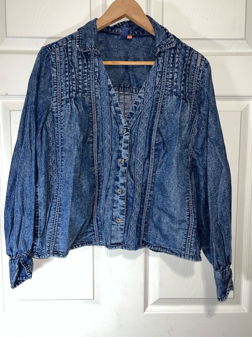 Pilcro Blue Washed Button-Front Women's Shirt
